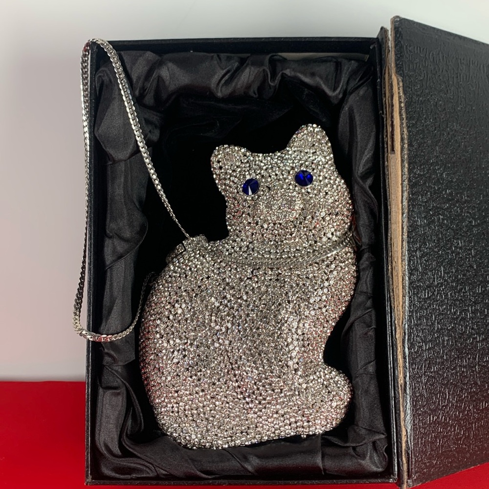 Charles Dary Cat diamond color rhinestone studded ornamental clutch